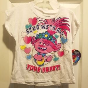 NWT DreamWorks Trolls world tour girl top